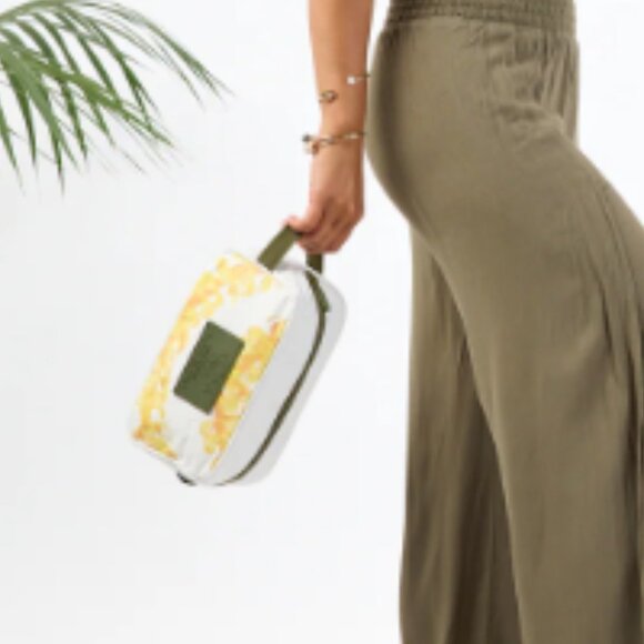 Aloha Collection  Dopp Kit Lei Ers by Aloha De Mele  NWT - Picture 5 of 6